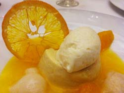 Postre de lichis y naranja de Raúl Resino